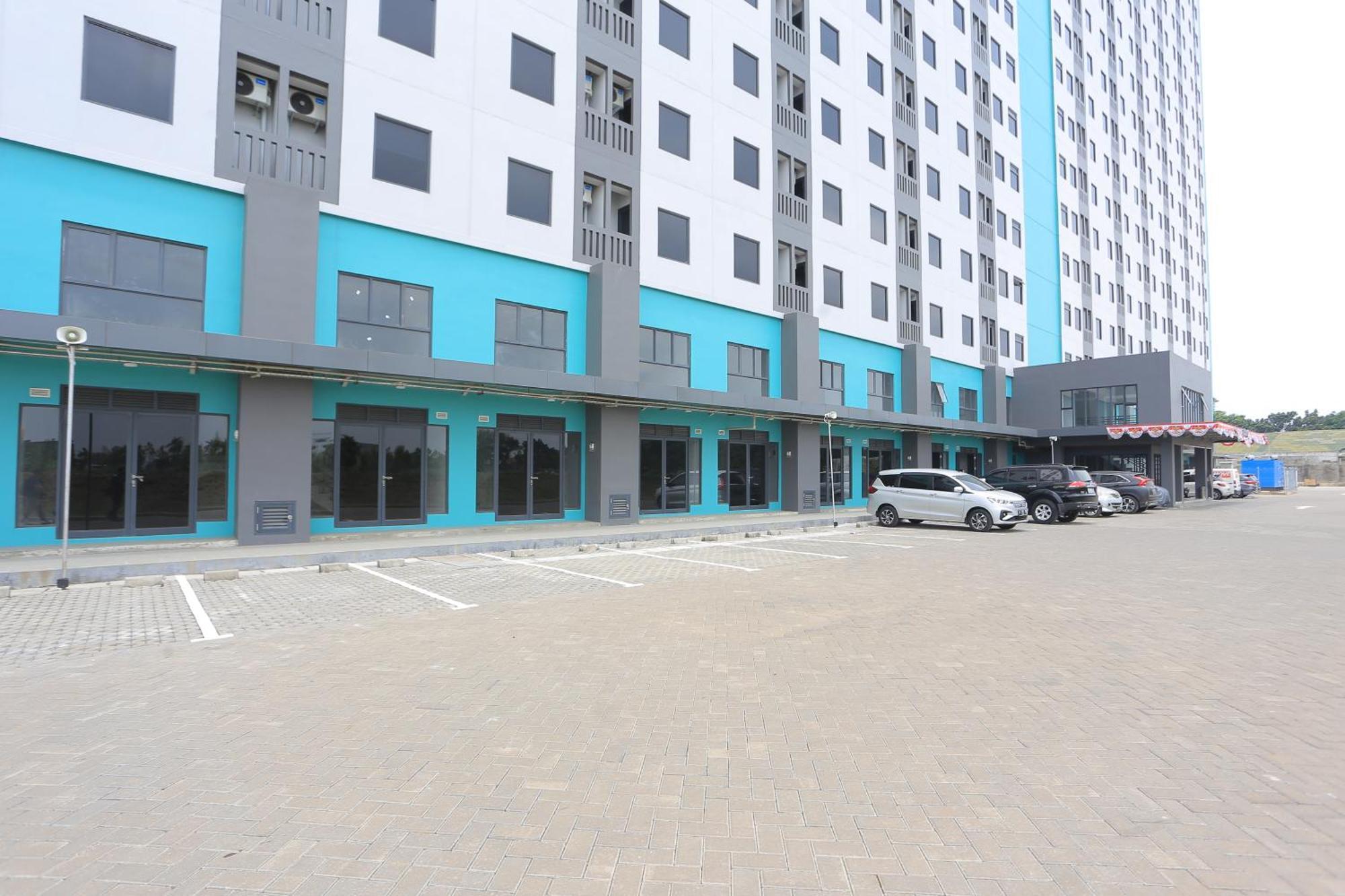 Dancenter Cikarang Near Ridhoka Salma Hospital Hotel