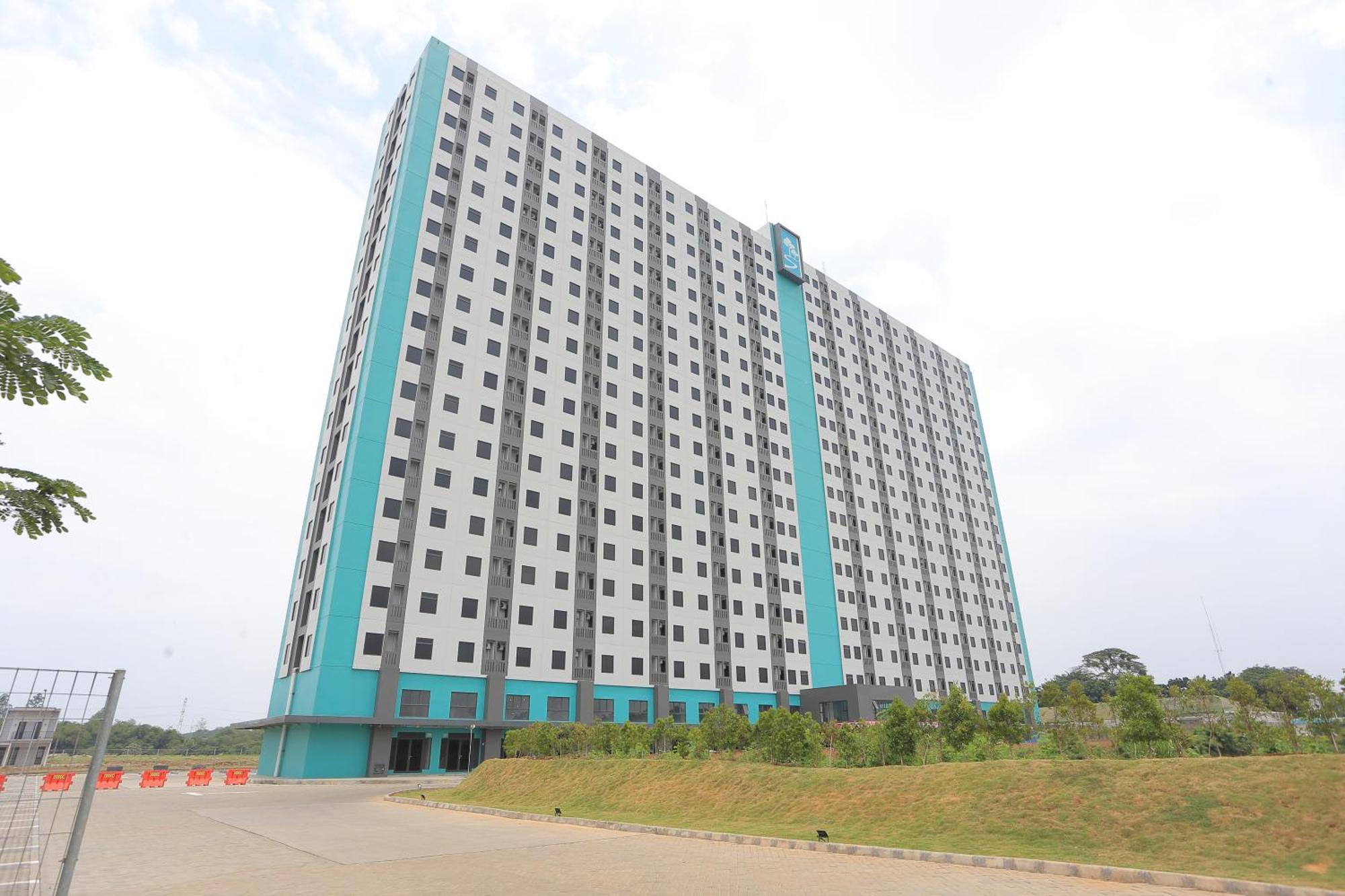 Dancenter Cikarang Near Ridhoka Salma Hospital Hotel 3*